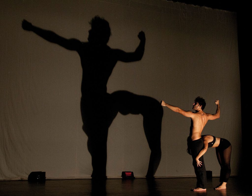 Clube Paulistano - Curso Teatro Adolescente Jovem