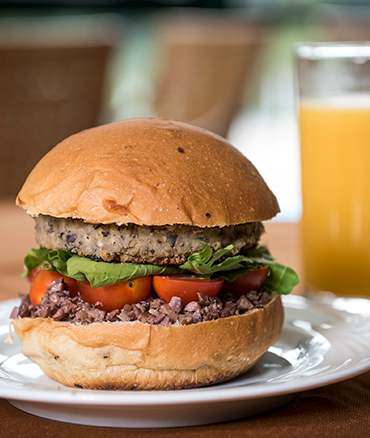 clube-paulistano-vegan-burger